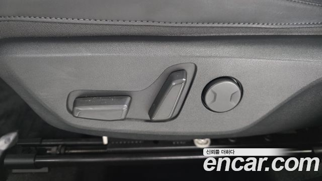 Kia Niro Prestige 2022 — фото 31
