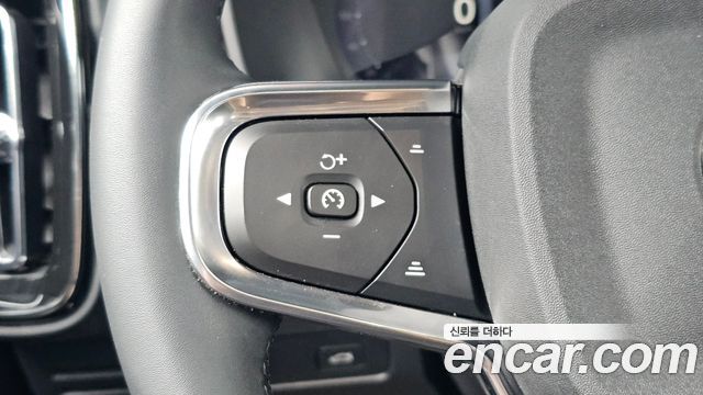 Volvo C40 Recharge Twin Ultimate 2022 — фото 14