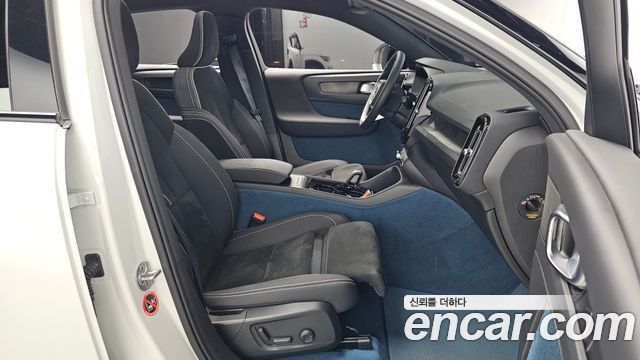 Volvo C40 Recharge Twin Ultimate 2022 — фото 26