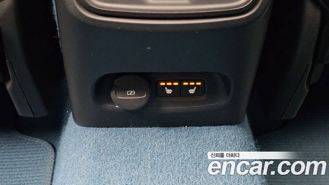Volvo C40 Recharge Twin Ultimate 2022 — фото 30