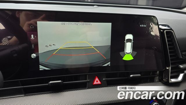 Kia Sportage (V) Diesel 2.0 2WD Prestige 2023 — фото 16