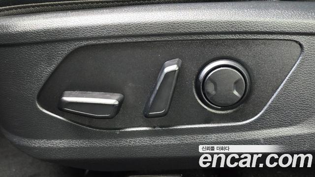Kia Sportage (V) Diesel 2.0 2WD Prestige 2023 — фото 20