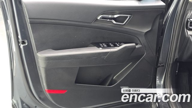 Kia Sportage (V) Diesel 2.0 2WD Prestige 2023 — фото 24