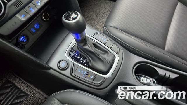 Hyundai Kona 1.6 Turbo 2WD Modern Choice 2020 — фото 9