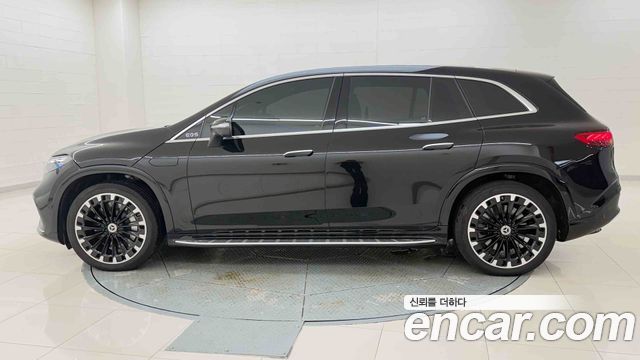 Mercedes-Benz EQS SUV (X296) EQS580 4MATIC 2025 — фото 3