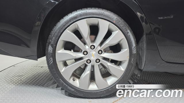 Chevrolet Malibu 1.5 Turbo LTZ 2018 — фото 5