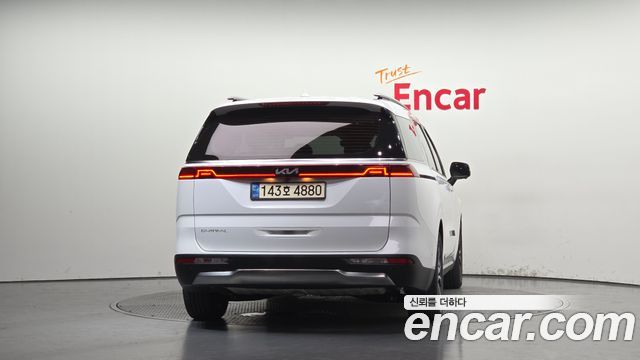 Kia Carnival (IV) Gasoline 9-Seater Signature 2023 — фото 4