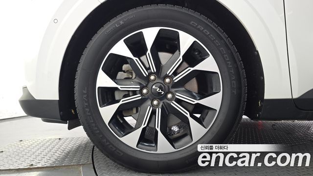 Kia Carnival (IV) Gasoline 9-Seater Signature 2023 — фото 5