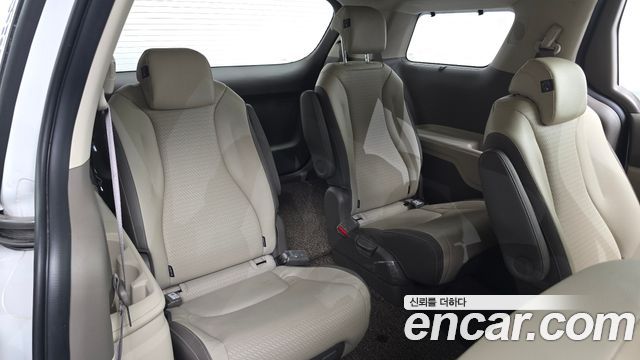 Kia Carnival (IV) Gasoline 9-Seater Signature 2023 — фото 16