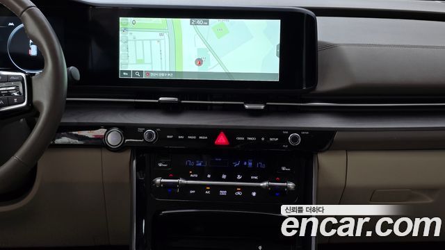 Kia Carnival (IV) Gasoline 9-Seater Signature 2023 — фото 24