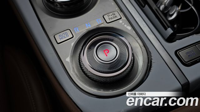 Genesis G80 (RG3) Gasoline 2.5 Turbo AWD 2024 — фото 9