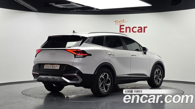 Kia Sportage (V) Diesel 2.0 2WD Prestige 2022 — фото 2