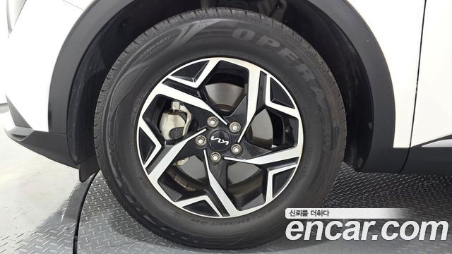 Kia Sportage (V) Diesel 2.0 2WD Prestige 2022 — фото 5