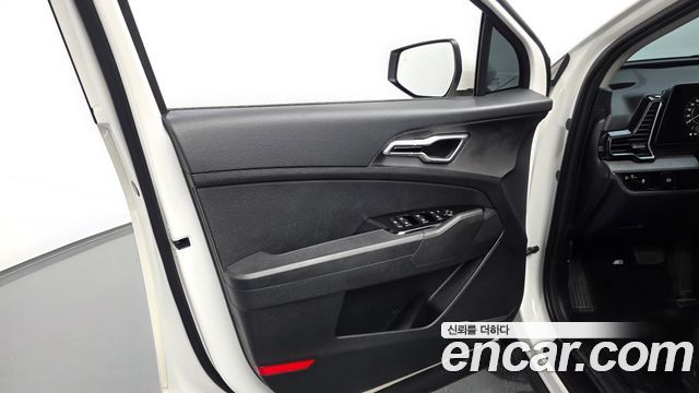 Kia Sportage (V) Diesel 2.0 2WD Prestige 2022 — фото 24