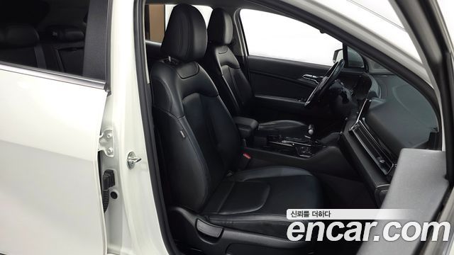Kia Sportage (V) Diesel 2.0 2WD Prestige 2022 — фото 26