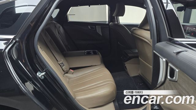 Kia K8 2.5 Gasoline 2WD Noblesse 2022 — фото 15