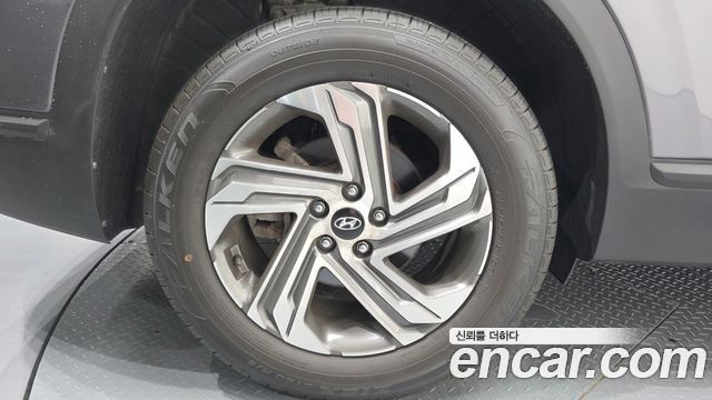 Hyundai Santa Fe Diesel 2.2 2WD Premium 2021 — фото 5