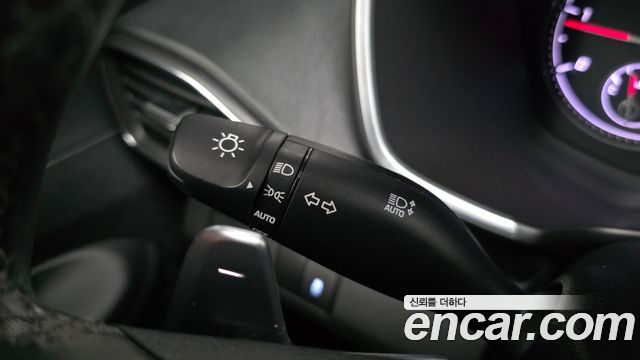 Hyundai Santa Fe Diesel 2.2 2WD Premium 2021 — фото 29