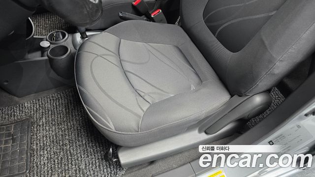 Chevrolet Spark LS Standard 2012 — фото 31