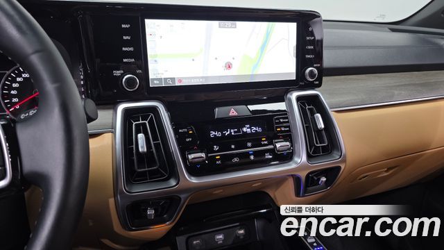 Kia Sorento (IV) Gasoline 2.5T 2WD Prestige 2023 — фото 15