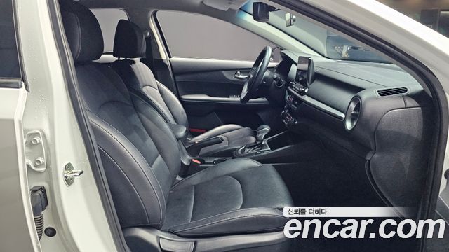 Kia K3 Prestige 2021 — фото 11