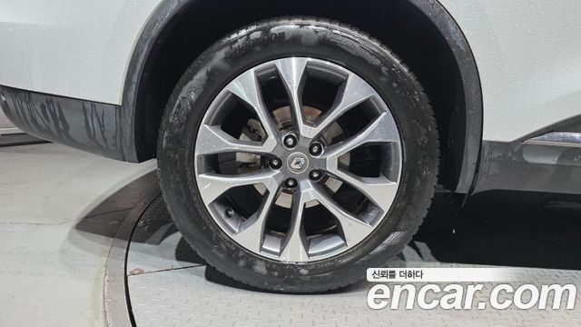 Renault Korea QM6 Diesel 2WD RE Signature 2017 — фото 5