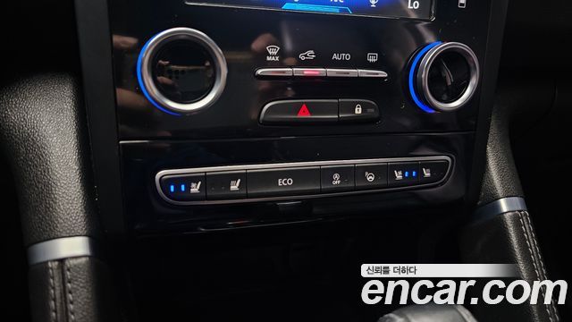 Renault Korea QM6 Diesel 2WD RE Signature 2017 — фото 18