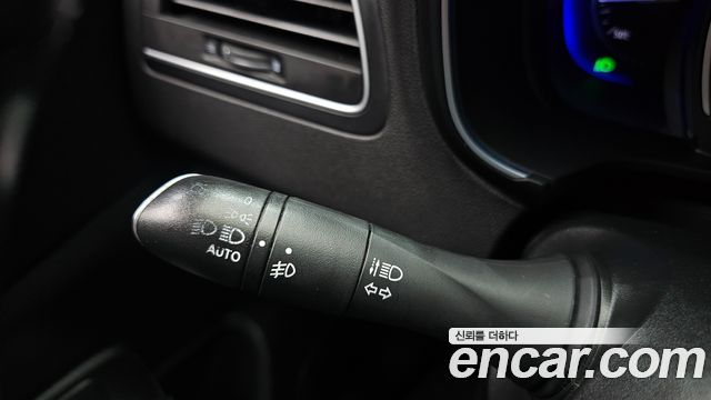 Renault Korea QM6 Diesel 2WD RE Signature 2017 — фото 20