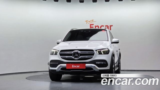 Mercedes-Benz GLE-Class (W167) GLE300d 4MATIC 2023 — фото 3