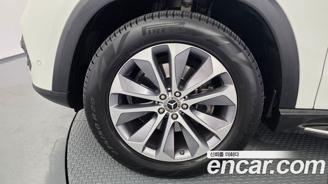 Mercedes-Benz GLE-Class (W167) GLE300d 4MATIC 2023 — фото 5