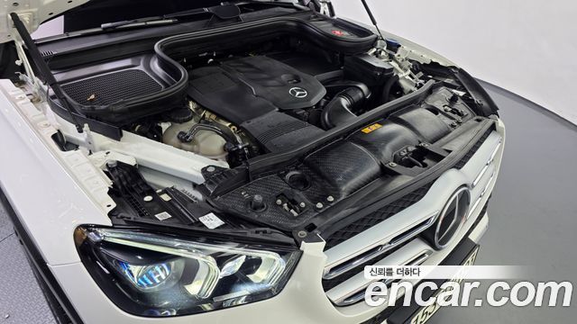Mercedes-Benz GLE-Class (W167) GLE300d 4MATIC 2023 — фото 6