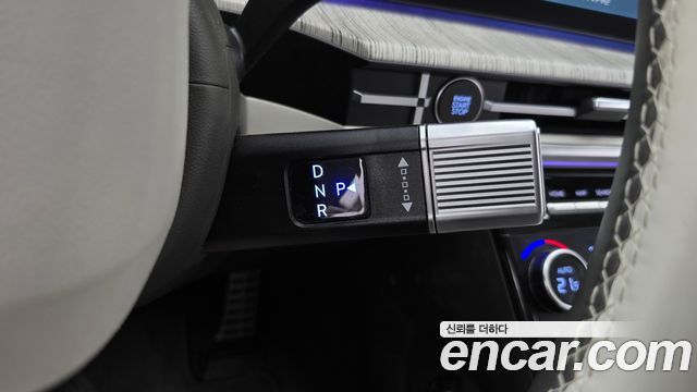 Hyundai Santa Fe (MX5) HEV 1.6 2WD Calligraphy 2024 — фото 9