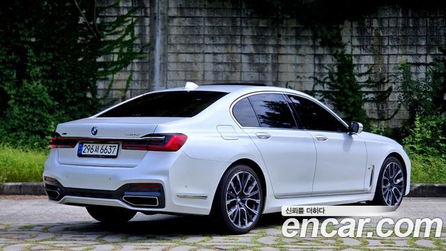 BMW 7 Series (G11) 740d xDrive M Sport 2021 — фото 3