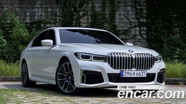 BMW 7 Series (G11) 740d xDrive M Sport 2021 — фото 6