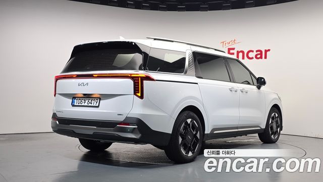 Kia Carnival (IV) HEV 9seater Signature 2026 — фото 2