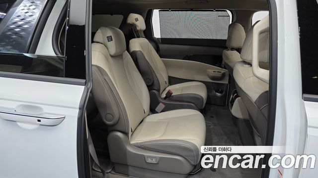 Kia Carnival (IV) HEV 9seater Signature 2026 — фото 12