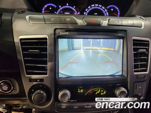 KG Mobility (SsangYong) Korando Turismo 4WD TX 9-seater 2018 — фото 10