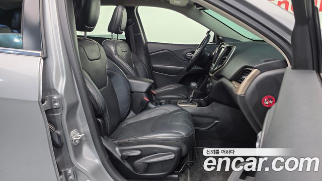 Jeep Cherokee (KL) 2.2 Diesel Limited 4WD 2016 — фото 11