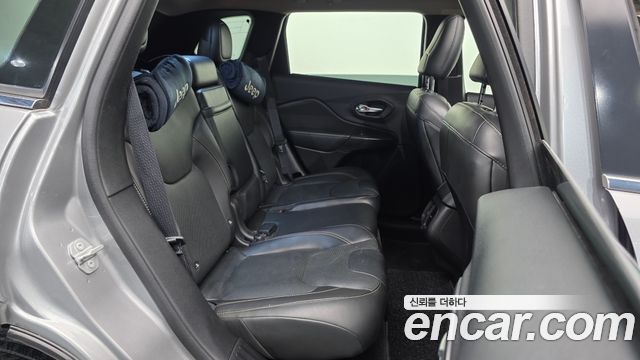 Jeep Cherokee (KL) 2.2 Diesel Limited 4WD 2016 — фото 12