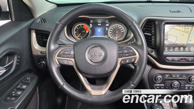Jeep Cherokee (KL) 2.2 Diesel Limited 4WD 2016 — фото 13