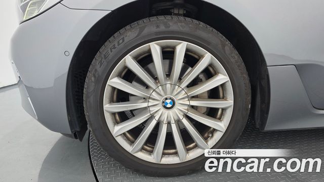 BMW 6 Series GT (G32) 630i xDrive Luxury 2023 — фото 5