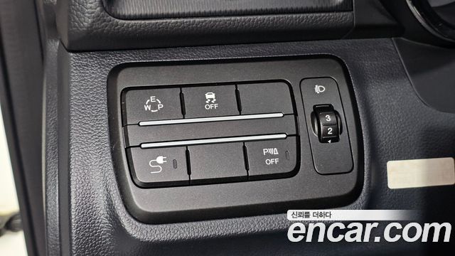 KG Mobility (SsangYong) Tivoli Air Diesel RX 2WD 2016 — фото 29