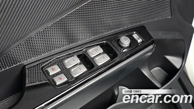 KG Mobility (SsangYong) Tivoli Air Diesel RX 2WD 2016 — фото 30