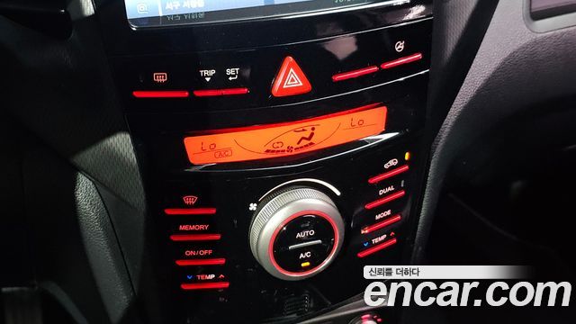 KG Mobility (SsangYong) Tivoli Air Diesel RX 2WD 2016 — фото 32