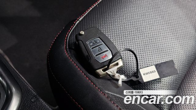KG Mobility (SsangYong) Tivoli Air Diesel RX 2WD 2016 — фото 35