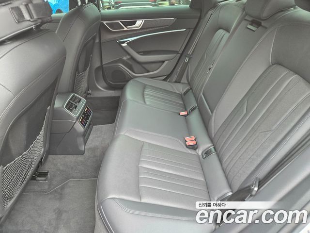Audi A6 (C8) 40 TDI Premium 2023 — фото 10