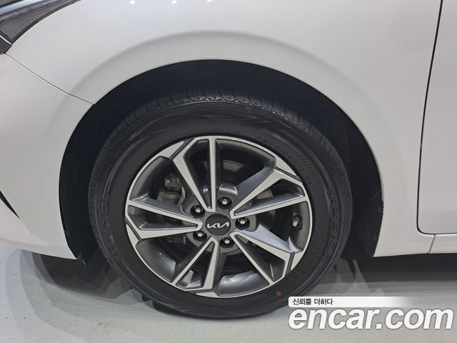 Kia K3 (II) 1.6 Prestige 2022 — фото 7