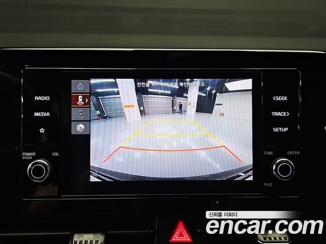 Kia Sportage (V) Gasoline 1.6 Turbo 2WD Nobleless 2022 — фото 16