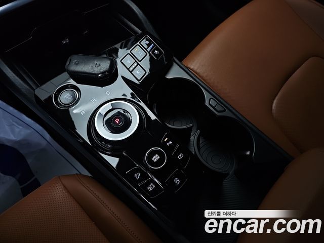 Kia Sportage (V) Gasoline 1.6 Turbo 2WD Nobleless 2022 — фото 18