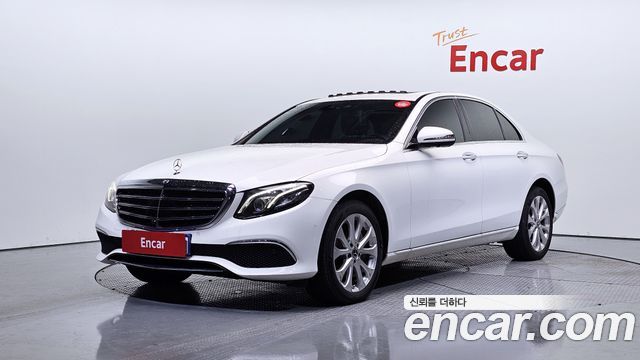 Mercedes-Benz E-Class (W213) E300 4MATIC Exclusive 2020 — фото 1